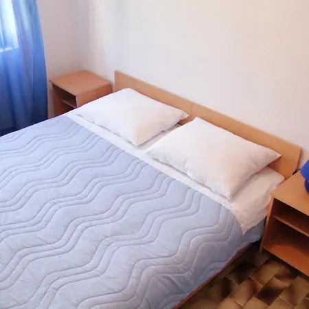 Apartment Sonija Gdinj